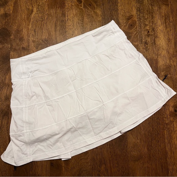 Lululemon Pace Rival Skirt White Size 6 Tall Athleisure Workout Tennis - Picture 3 of 13